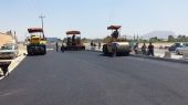 هفت هزار میلیارد ریال به بهسازی کریدور شمال به جنوب کشور در کرمان اختصاص یافت، مدیرکل راهداری و حمل ونقل جاده ای استان کرمان با اشاره به امضای موافتنامه اخیر خود افزود: حدود هفت هزار میلیارد ریال اعتبار از محل اعتبارات ملی سازمان راهداری برای طرح بهسازی و روکش آسفالت به کریدور ترانزیتی شمال به جنوب کشور در محدوده این استان اختصاص داده شده است.